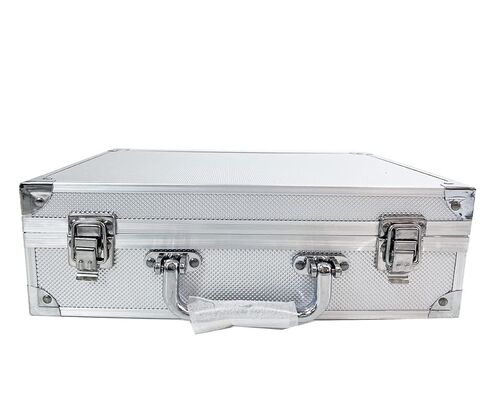 جهاز التعكر المحلل القياسي لمحلل القياس التعويضية العكسية المحمولة مع مجموعة حلول التعكر القياسية من 0 إلى 200 NTU إشارة الحد الأدنى 0.1 NTU in Kuwait