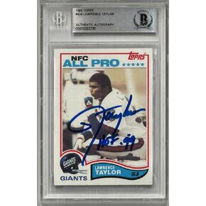 Lawrence Taylor Autographed 1982 Topps Rookie Card w/HOF - Football Slabbed Autographed Rookie Cards in Kuwait