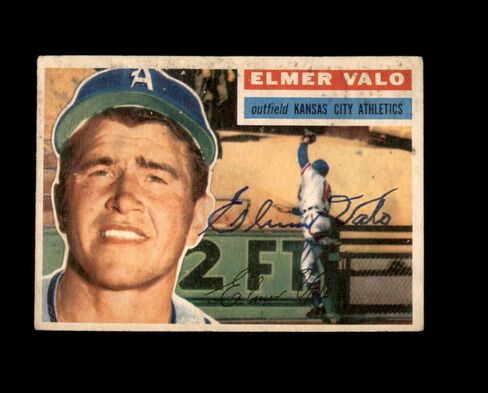 وقع Elmer Valo عام 1956 Topps Kansas City Athletics in Saudi Arabia