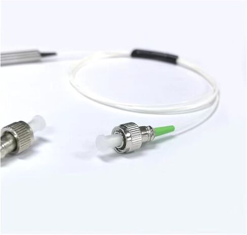 عازل الألياف البصرية على الإنترنت SM SMONE SNOND 1310NM عازل بصري مرحلتين مع 1550 رأس الموجة ذات الطول الموجي FC (أحادي القطب) in Saudi Arabia