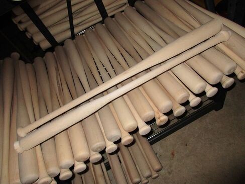 الخفافيش البيسبول الخشبية (Blem Bats) Rock Maple Length 33.5 " in Saudi Arabia