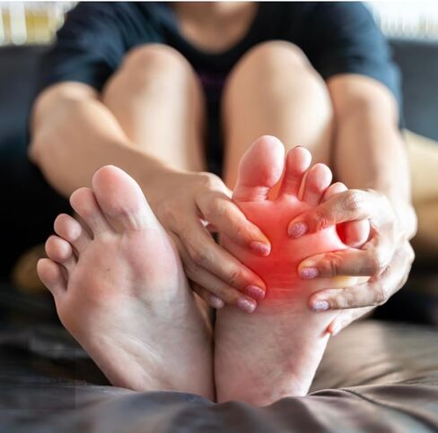 Ieaden precut consiology tape for bunion ، 40 pcs ، courcect and refivel revents ، toe toe big thing and pain ، شريط خالٍ من اللاتكس الخالي من اللاتكس (أسود) (أسود) in Kuwait