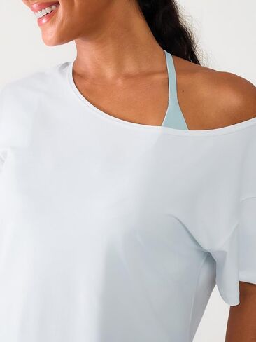 Moisture Wicking Oversized Off The Shoulder Drop Shoulder Tops for Women Short Sleeves Yoga Workout Tee Shirts Tshirt in Kuwait