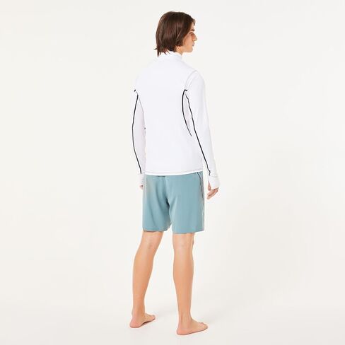 Oakley Men's Performance 19'' Boardshort in Saudi Arabia