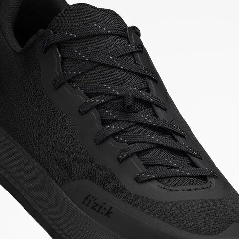 حذاء Fizik Gravita Versor المسطح لركوب الدراجات - للرجال in Saudi Arabia