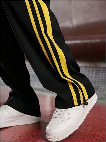 Men's Side Striped Stacked Sweatpants Y2K Wide Leg Baggy Jogging Pants Streetwear in Saudi Arabia