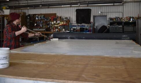Boat Flooring Glue Gallon in Saudi Arabia
