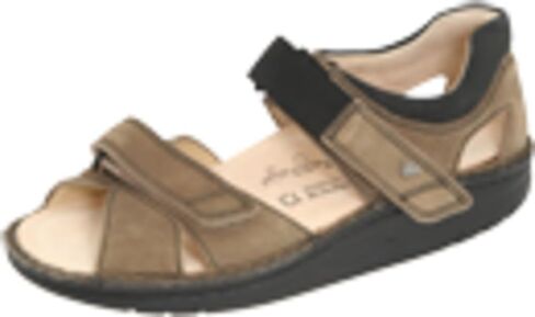 Finn Comfort Samara Sandal in Kuwait