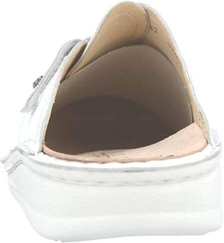 Finn Comfort Unisex Venice 1504 Slip-On Clog in Saudi Arabia