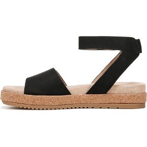 Naturalizer Deara Strappy Sandals in Saudi Arabia