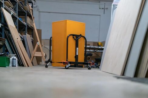 أندرسون بندقية آمنة دوللي 1600 رطل. السعة/الصلب الثقيل/3 بوصة العجلات/أحزمة السقاطة القابلة للسحب/إطار مبطن/مصنوعة في الولايات المتحدة الأمريكية in Kuwait