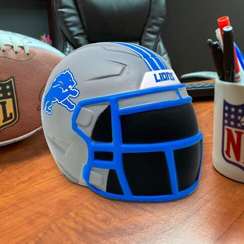 حزب NFL NFL Jumbo Squeezymates خوذة Detroit Lions Squeezy Squeezy Fusure ، ألوان الفريق ، طولها 4 " in Saudi Arabia