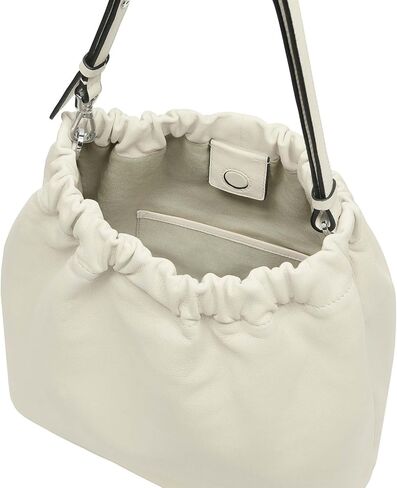 ليبسكيند النساء المعاصرة in Kuwait