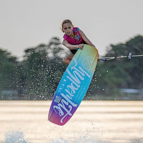 حزمة Hyperlite Divine Jr. Kids Wakeboard مع روابط Jinx للفتيات - مثالية للمبتدئين للركاب المتوسطة - 119 سم ، حجم الروابط 12K -2 in Saudi Arabia
