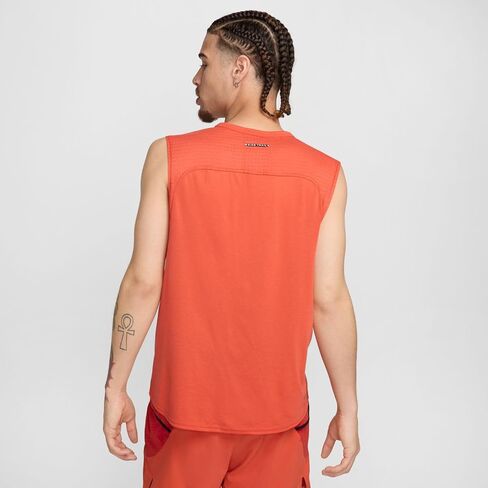 Nike Solar Chase Men's Men Fistless Runveless Top (Vintage Coral/Khaki/Black ، FN3309-846) size small in Saudi Arabia