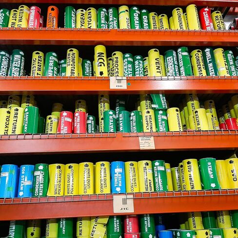 Industrial Pipe Marker Labels, Yellow with Black Text, Directional Arrows HI Pressure STEAM + Arrow in Saudi Arabia