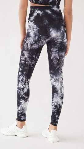 Free People Good Karma Tie-Dye Leggings in Saudi Arabia