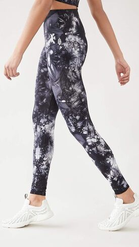 Free People Good Karma Tie-Dye Leggings in Saudi Arabia