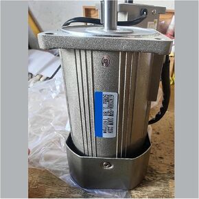 محرك غير متزامن لمحرك رمح بصري 200W AC محرك غير متزامن ثلاثي المراحل 220V 1400 دورة في الدقيقة in Saudi Arabia