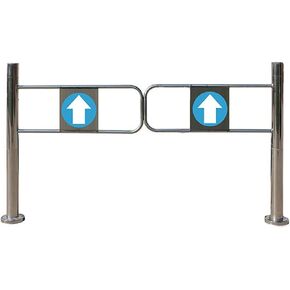 باب أرجوحة من الفولاذ المقاوم للصدأ أحادي الاتجاه لمحلات السوبر ماركت والمستودعات ، بوابة مدخل المشاة الأوتوماتيكية ، باب الوصول المعدني المتين ، النهاية الفضية (60x97 سم) in Kuwait