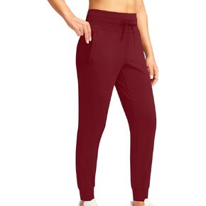 Women's Joggers with Pockets Hiking Cargo Lightweight Pants for Women Workout Athletic Travel Camping Trousers in Kuwait