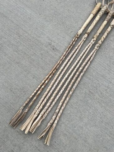 quirt الحصان Rawhide. Cuarta Charra Cuero Crudo. تشارريا. معدات الحصان. صيد in Kuwait