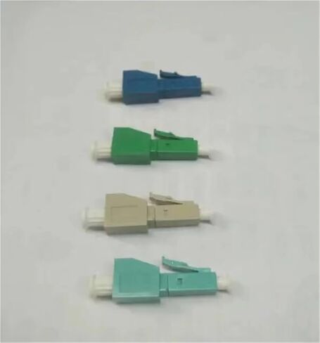 المخفف الألياف البصرية 5pcs LC FM OM3 3DB أنثى إلى مخفف الألياف البصرية الذكور (OM1 GRAY 1DB) in Kuwait