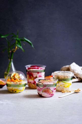 Vegware Compostable Clear Pla Pla البلاستيك 10 أوقية أوعية سلطة الطعام ، حالة من 1000 ، حاويات الطعام البارد المستدير ، والمصنع المتجدد ، إدراج وأغطية متوفرة ، يمكن التخلص منها in Kuwait