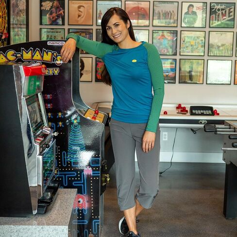 Alex + Abby Motion's Motion Capri Pant in Kuwait