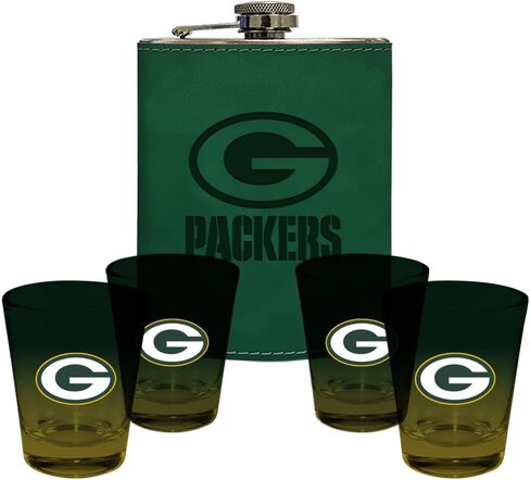 شركة الذاكرة | مرخص في NFL Team Logo Leather Flask مع (4) مجموعة نظارات طلقة OMBRE in Kuwait