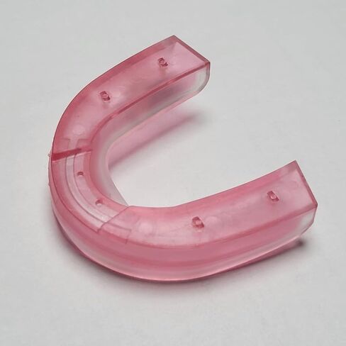 Ng + Mouthguard - زيادة القوة + القدرة على التحمل - تقليل قوات G - تحدث بوضوح - التنفس أسهل - تصميم أسنان منخفضة براءة اختراع (أخضر) in Saudi Arabia