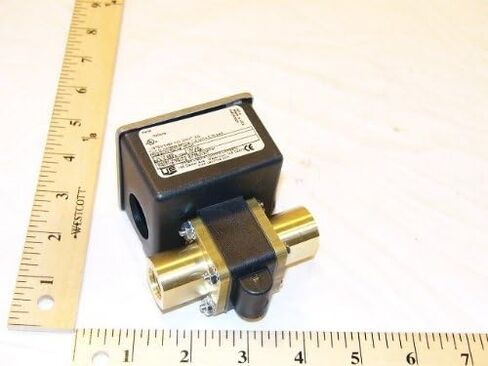 CONTROLS DELTA PRO DIFFERENTIAL PRESSURE SWITCH 24-013 104521 in Saudi Arabia