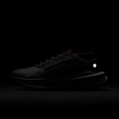 Nike Zegama 2 Women's Trail Running أحذية "Summit White/Laser Orange/Total Orange/Black" (FD5191-005) - الحجم 7 in Saudi Arabia
