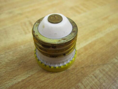 Bussmann W-30 Plug Fuse W30 (حزمة 4) in Saudi Arabia