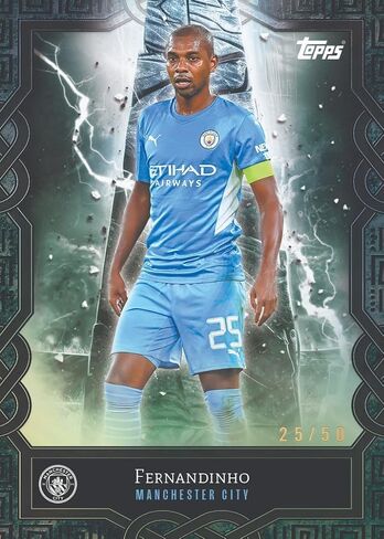 Topps Trading Cards - مجموعة المعجبين Manchester City Season 2024/2025. تشمل 28 بطاقة العلاقات العامة. Box -Football Trading Cards. in Saudi Arabia