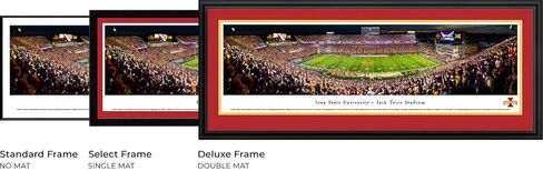 Blakeway Worldwide Panoramas ، Inc. Iowa State Football ، لعبة ليلية - صورة أو ملصق مؤطر in Saudi Arabia