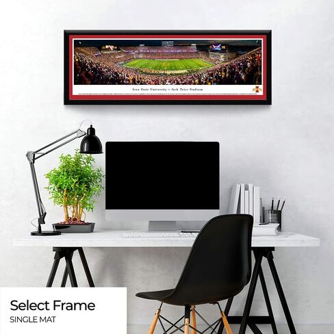 Blakeway Worldwide Panoramas ، Inc. Iowa State Football ، لعبة ليلية - صورة أو ملصق مؤطر in Saudi Arabia