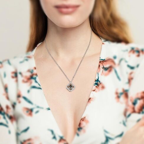 قلادة على شكل قلب وردي لعيد الأم، قلادة على شكل قلب الحب إلى الأبد، قلادة على شكل حرف أمي، قلادة من الفضة الكريستالية المتلألئة، أنا أحبك بـ 100 لغة، قلادة أمي على شكل حرف حب رومانسي in Kuwait