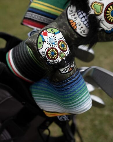 غطاء رأس Pins & Aces LE Sugar Skull Moustache Blade Putter - غطاء رأس مضرب جلدي فاخر مصنوع يدويًا - غطاء نادي جولف مضحك بجودة عالية - قم بتصميم حقيبة الجولف الخاصة بك وتخصيصها in Saudi Arabia