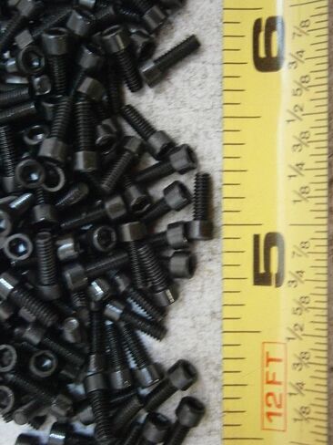 حزمة جديدة من مسامير الغطاء #2/56 × 1/4 "سبيكة طويلة من سبيكة الرأس الصلب 100 #5148 متعددة الأغراض مجموعة التماثل أجهزة التراوح Wnyneh06760 in Saudi Arabia
