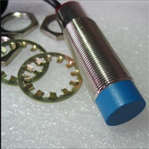 10pcs M18 LJ18A3-8-Z/by 8mm Sensing DC6-36V PNP لا يوجد شاشة شاشة استقراء نوع القرب مفتاح القرب LJ18A3 in Saudi Arabia