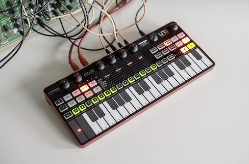 IK Multimedia UNO Synth Pro 3 oscillator monophonic analog synthesizer 37-key synth weighted FATAR keybed, multi-mode filter, arpeggiator, 64-step sequencer, audio input, full USB, MIDI, CV controls in Kuwait