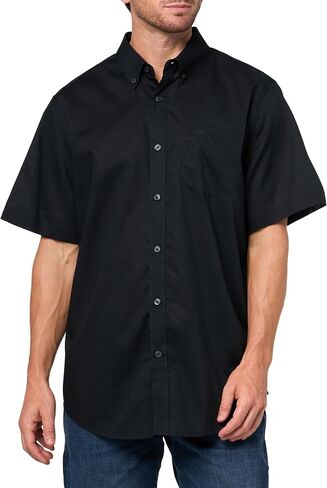 قميص Dockers Men's Signature Shirt قصير الأكمام كلاسيكي مع Defender Stain in Saudi Arabia