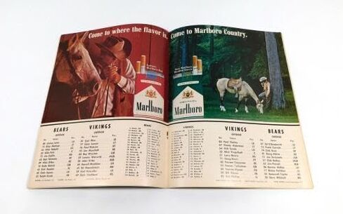 1966 Minnesota Vikings at Chicago Bears NFL Football Program 12-18-66 - NFL Programs in Saudi Arabia