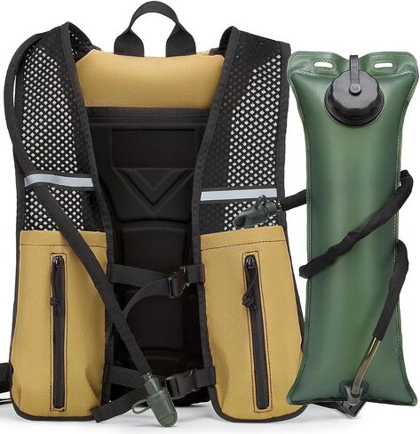 Running Hydration Pack Vest Lightweight with 3L Water Bladder Backpack Bag BPA Free for Hiking Marathon Cycling in Kuwait