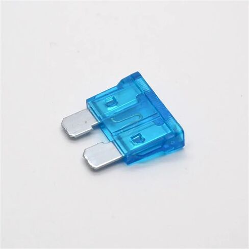 سيارة قياسية السيارات 15AMP FUSE Blade Motorcycle Truck SUV CAR PUSICY FUSE 30PCS in Saudi Arabia