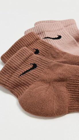 Nike Women's Everyday Plus Cushioned Socks 6 Pack in Saudi Arabia