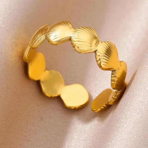 HUASAI Gold Seashell Starfish Shell Ring Dainty Beachy Statement Rings for Women Non Tarnish Summer Jewelry for Women Beach Accessories Vacation Party Summer Stuff in Saudi Arabia
