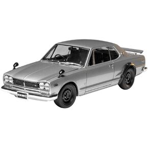 Tamiya Nissan Skyline 2000 GT-R 1/24 Scale Model Kit 24194
