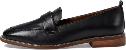 Seychelles Women's Butterflies Loafer Flat in Saudi Arabia